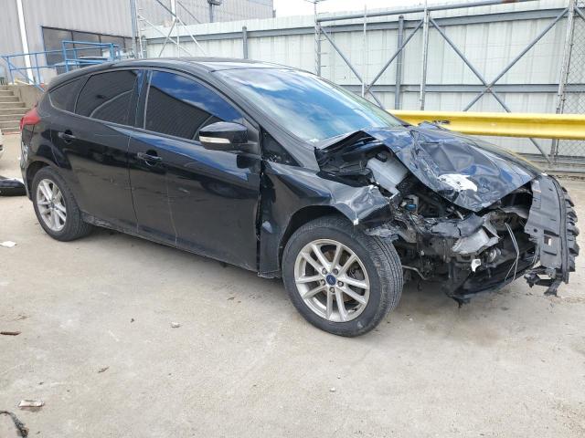 VIN 1FADP3K24HL271818 2017 Ford Focus, SE no.4