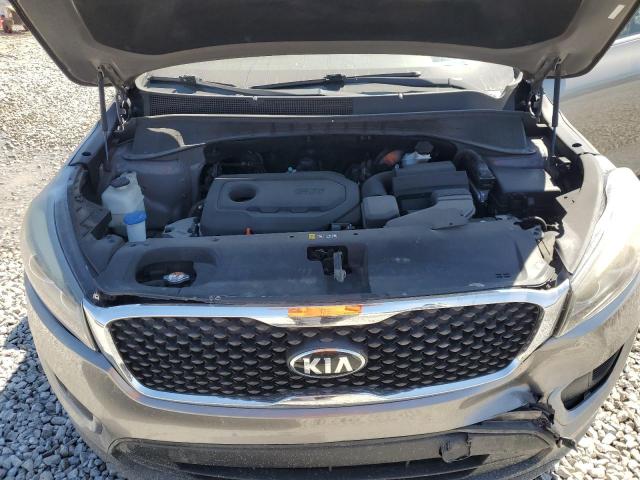 VIN 5XYPG4A35GG035633 2016 KIA Sorento, LX no.12