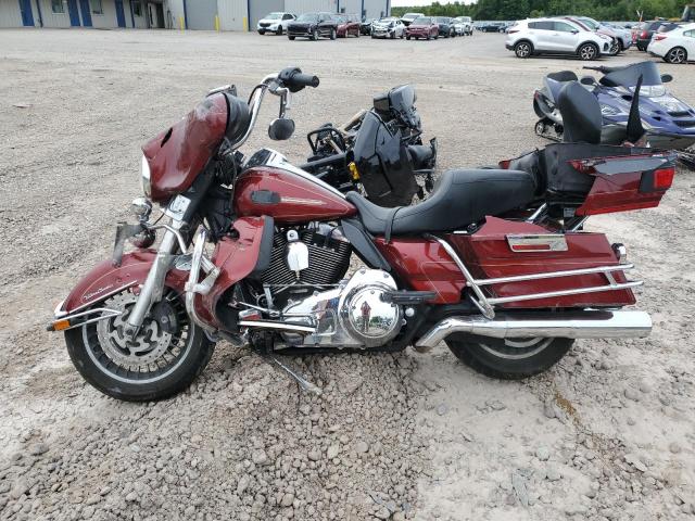 2010 HARLEY-DAVIDSON FLHTCU 1HD1FC415AB659784