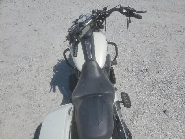 2018 HARLEY-DAVIDSON FLHXS STRE - 1HD1KRC19JB686759