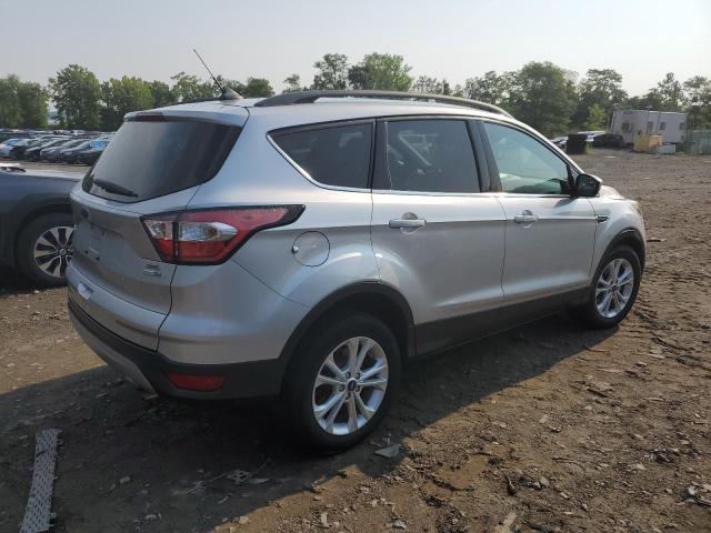 VIN 1FMCU9HD4JUD25320 2018 Ford Escape, Sel no.3