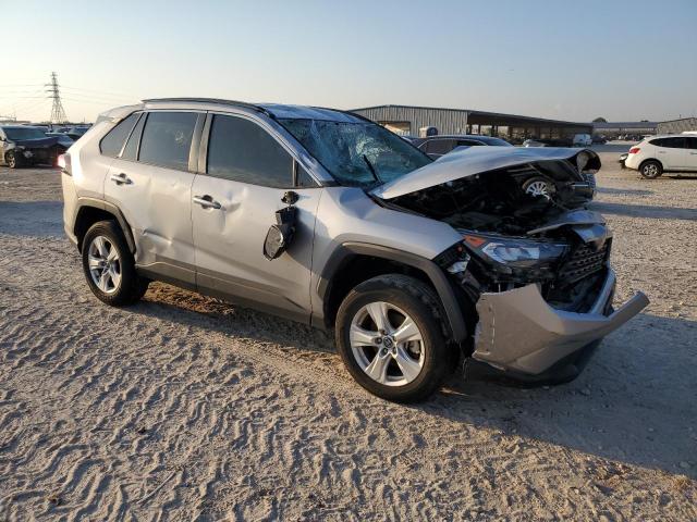 VIN 2T3W1RFV7MW120328 2021 Toyota RAV4, Xle no.4