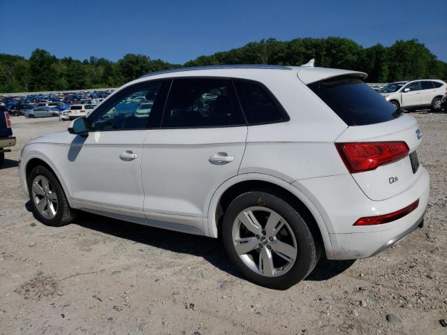 VIN WA1ANAFY2J2017343 2018 Audi Q5, Premium no.2