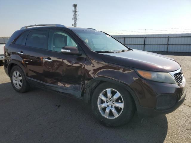 VIN 5XYKT4A26DG369565 2013 KIA Sorento, LX no.4