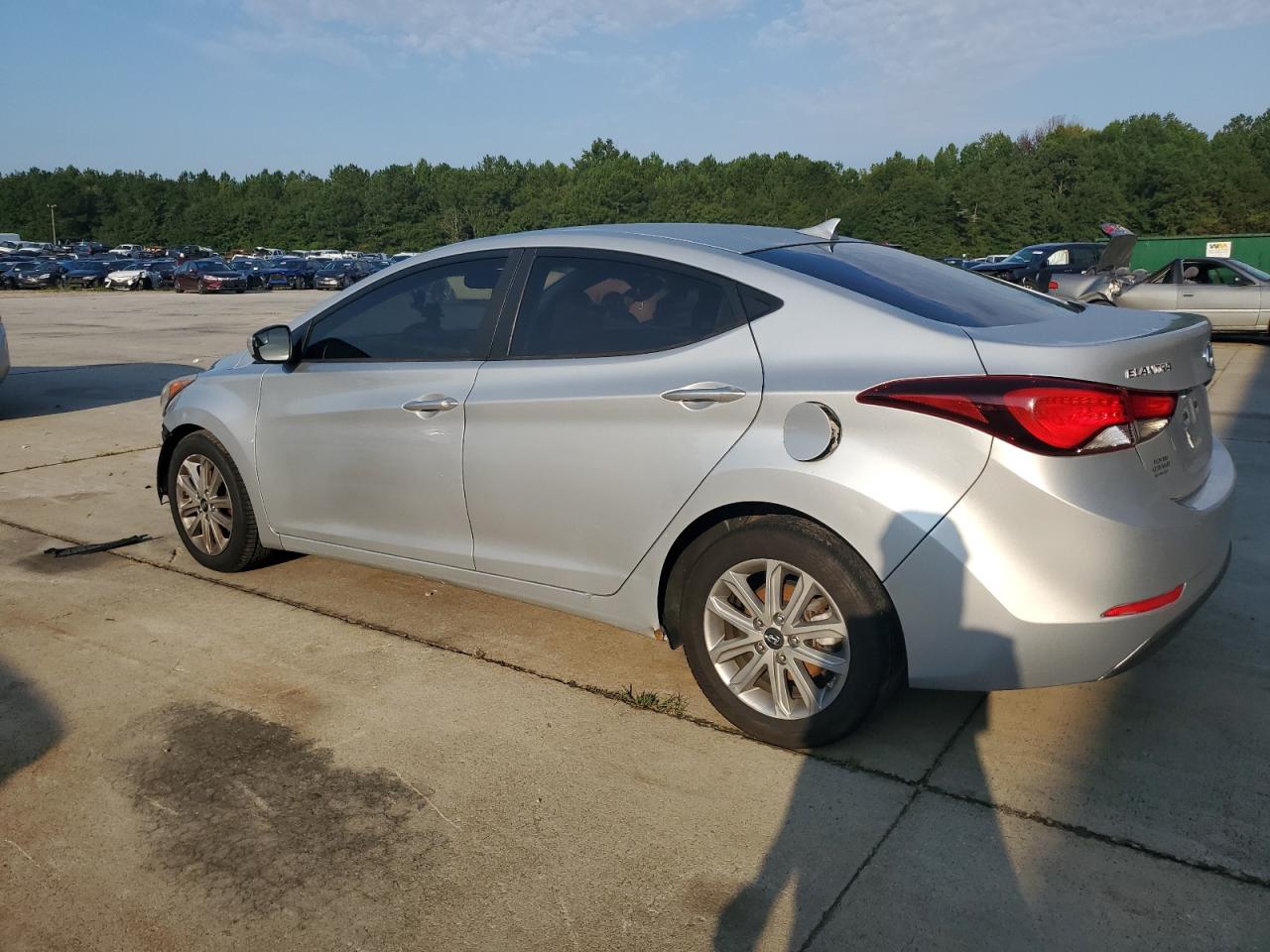 Lot #2909515328 2015 HYUNDAI ELANTRA SE