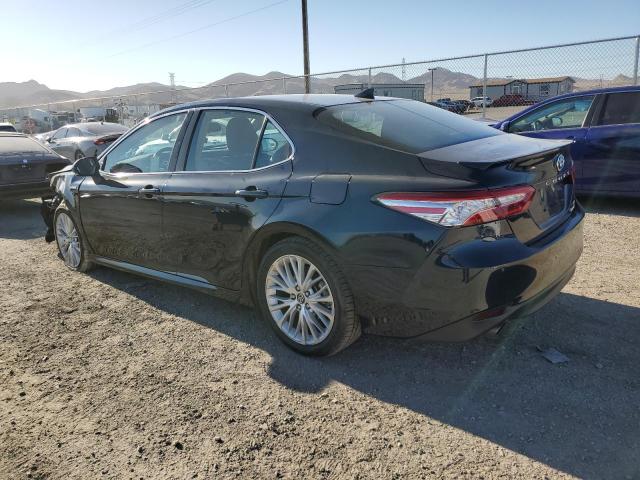 VIN 4T1B21HK4JU504037 2018 Toyota Camry, Hybrid no.2