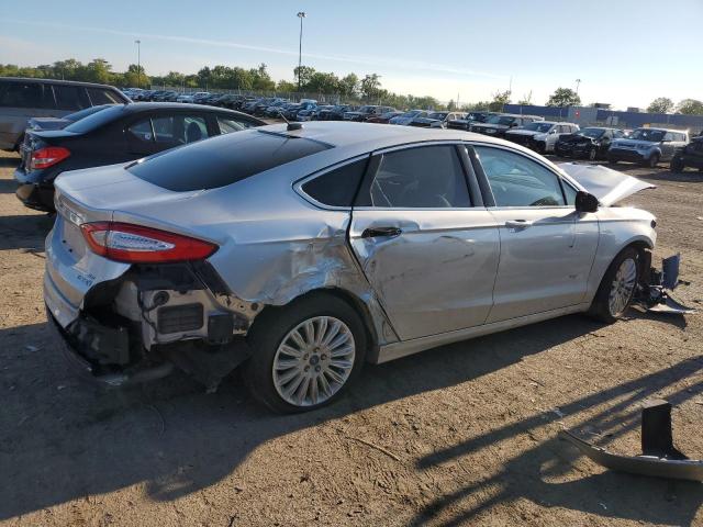 VIN 3FA6P0LU3DR199156 2013 Ford Fusion, Se Hybrid no.3