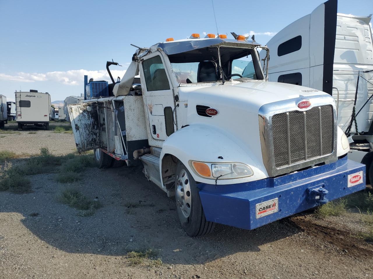 Peterbilt 337 2013 