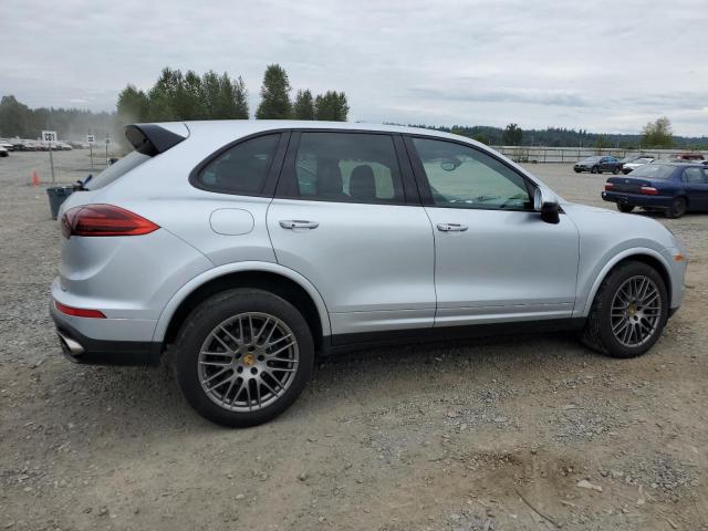 VIN WP1AA2A25HKA87454 2017 Porsche Cayenne no.3