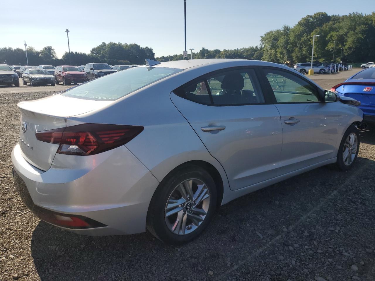 Lot #2773476726 2019 HYUNDAI ELANTRA SE