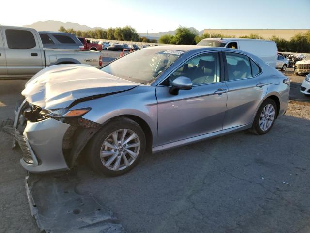 Global Auto Auctions: 2022 TOYOTA CAMRY LE