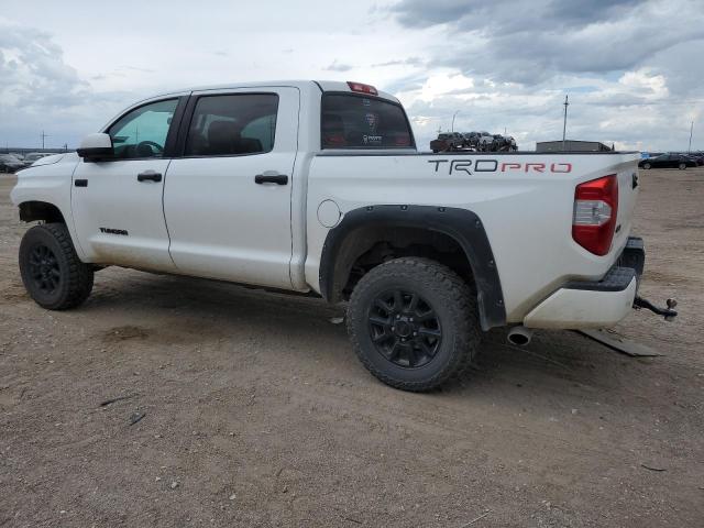 VIN 5TFDW5F13GX506758 2016 Toyota Tundra, Crewmax Sr5 no.2