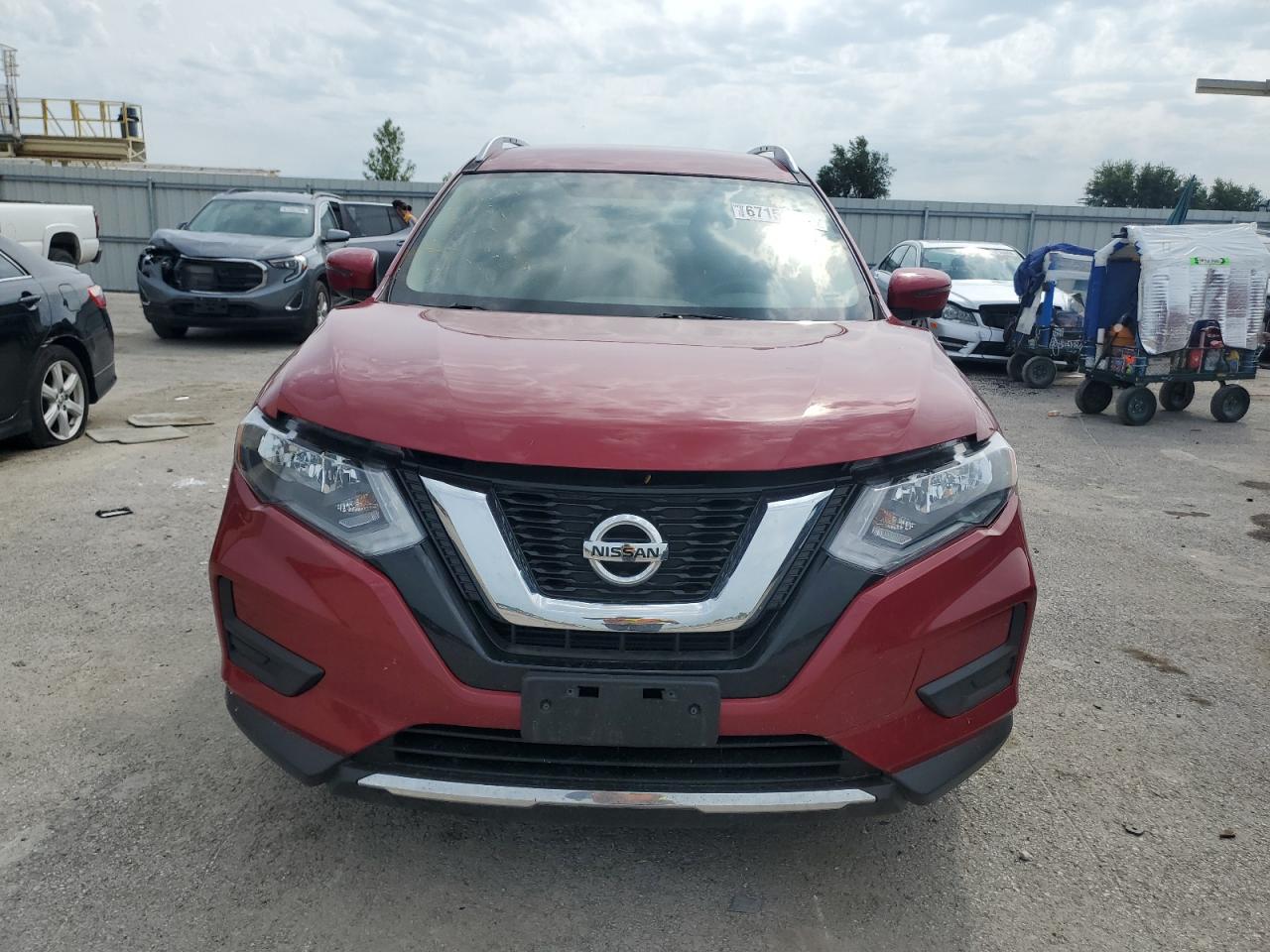 Lot #2812013000 2017 NISSAN ROGUE S