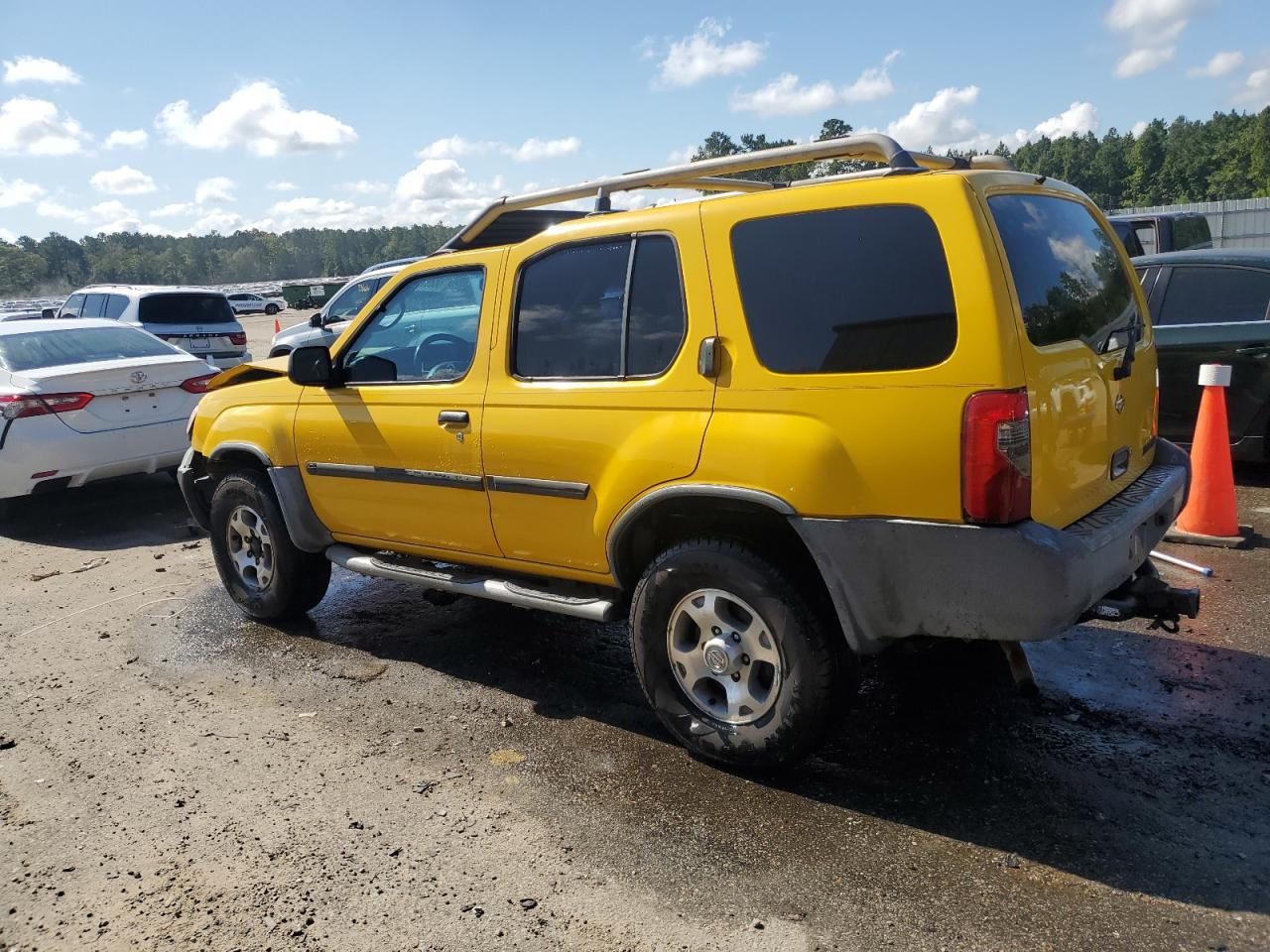 Lot #2857933907 2000 NISSAN XTERRA XE