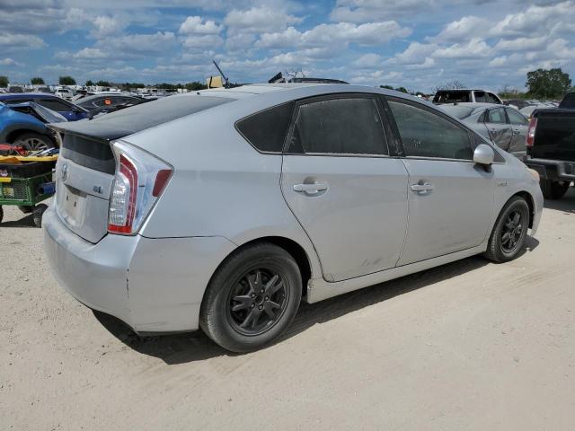 VIN JTDKN3DUXE1738401 2014 Toyota Prius no.3