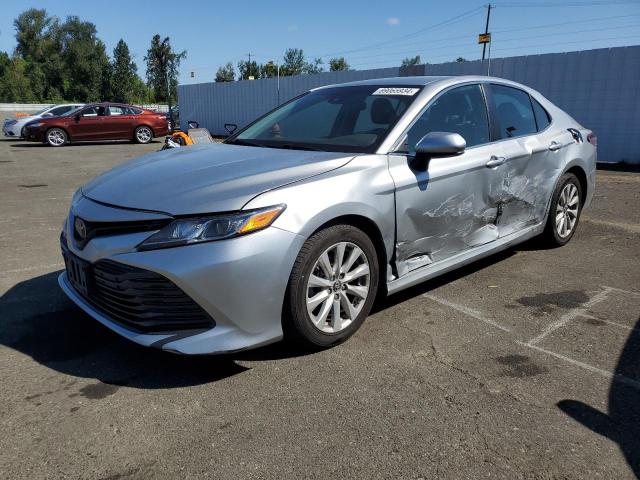 VIN 4T1B11HK3JU599113 2018 Toyota Camry, L no.1