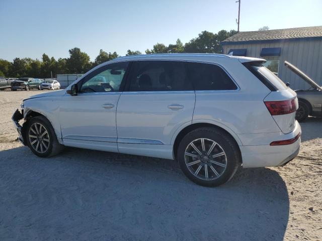 VIN WA1AHAF75KD032701 2019 Audi Q7, Premium no.2