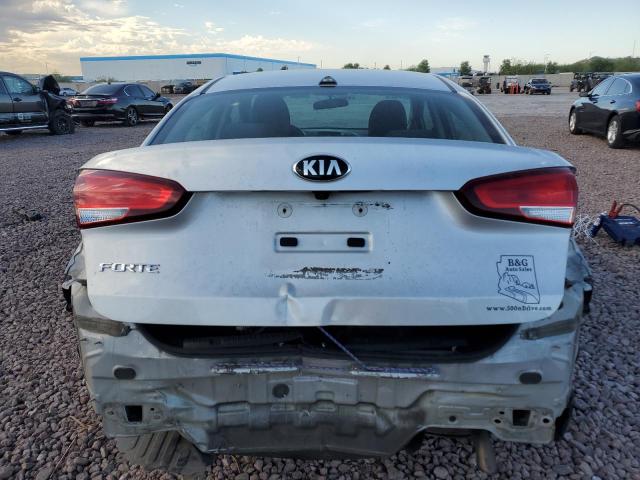 VIN 3KPFL4A79HE126882 2017 KIA Forte, LX no.6