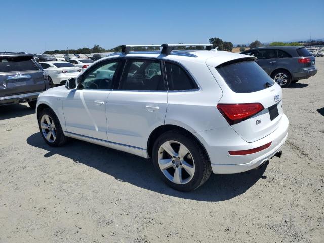 VIN WA1C8AFP7EA024341 2014 Audi Q5, Premium Hybrid no.2