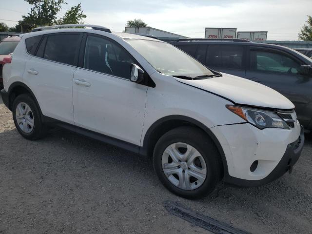 VIN 2T3BFREV4FW293552 2015 Toyota RAV4, LE no.4