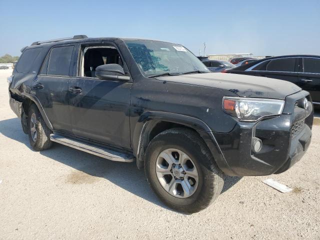 2019 TOYOTA 4RUNNER SR - JTEZU5JR0K5210671