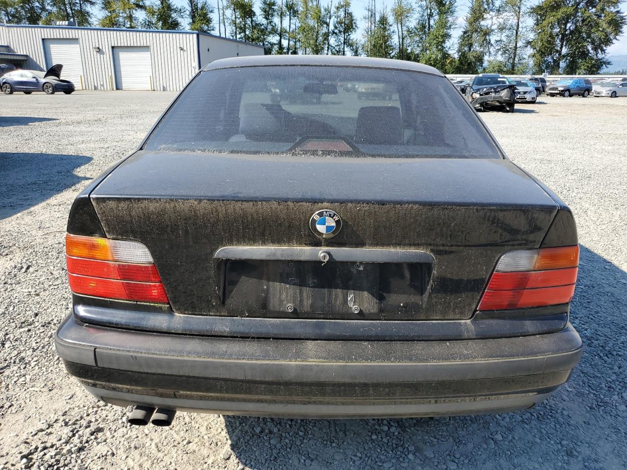 Lot #3008720122 1995 BMW 325 I AUTO