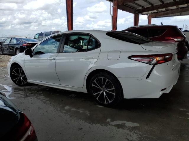 VIN 4T1B11HK1JU071053 2018 Toyota Camry, L no.2