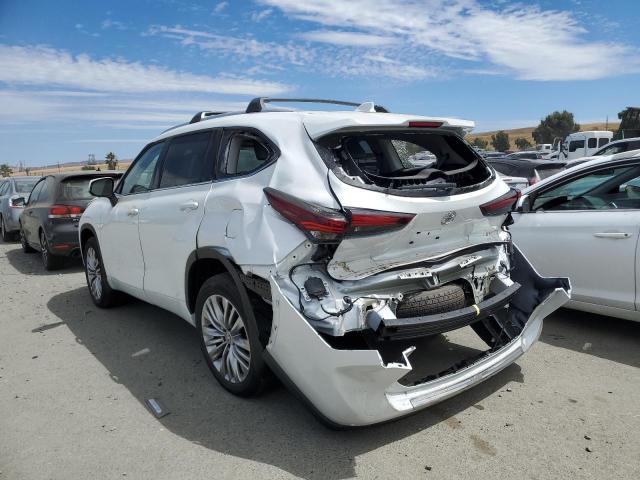 VIN 5TDKDRBH4RS538618 2024 Toyota Highlander, LE no.2