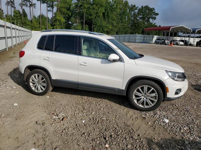 VIN WVGAV7AX6DW556855 2013 Volkswagen Tiguan, S no.4