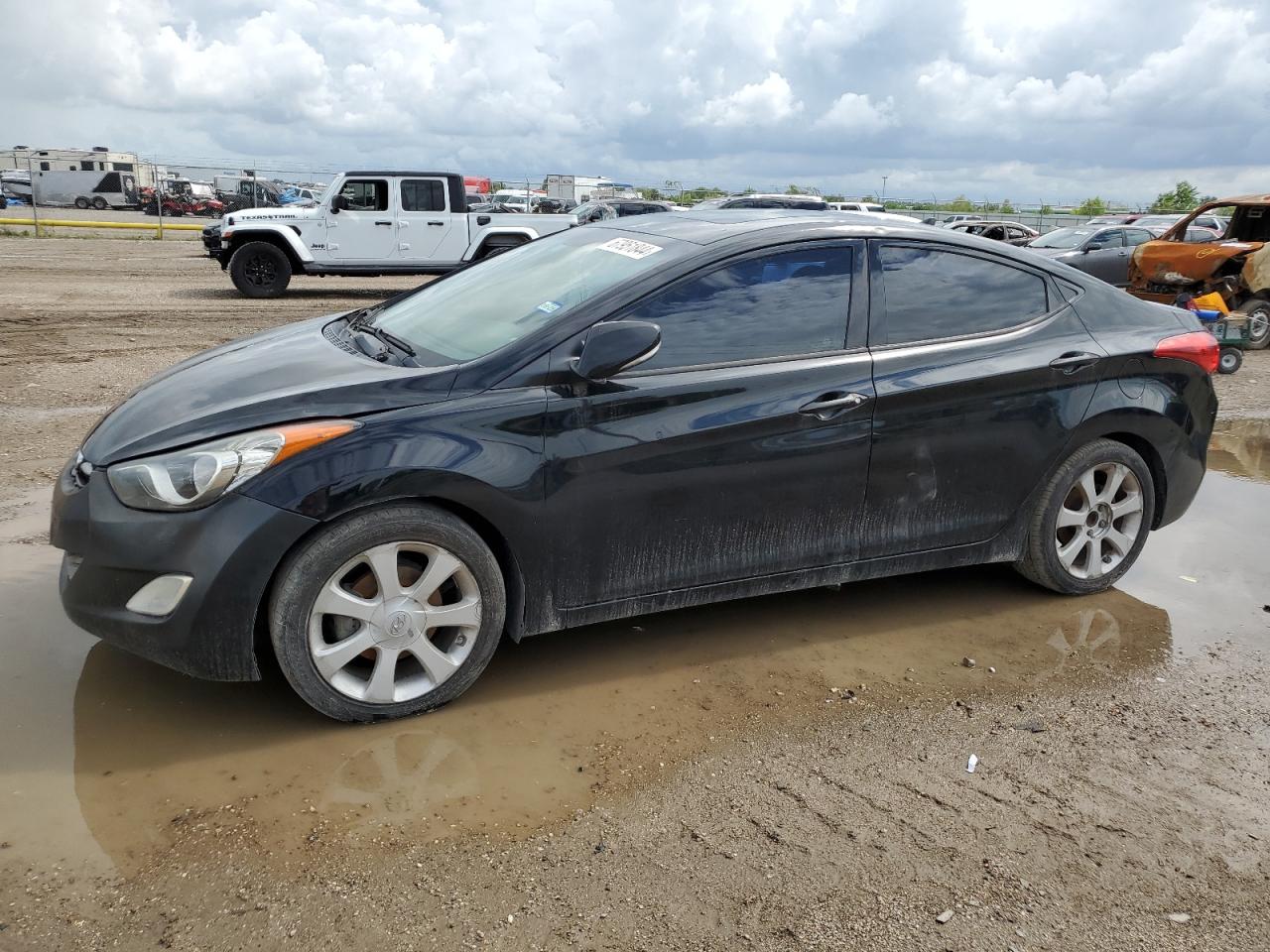 Lot #2842858666 2013 HYUNDAI ELANTRA GL