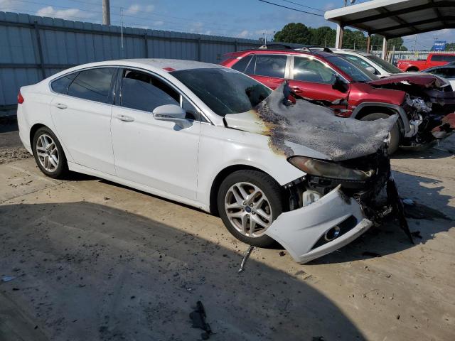 VIN 3FA6P0HD0GR292696 2016 Ford Fusion, SE no.4