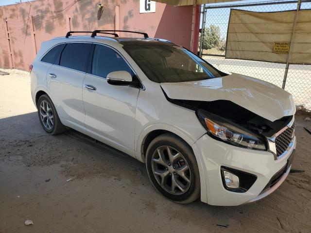 VIN 5XYPK4A53JG379632 2018 KIA Sorento, SX no.4