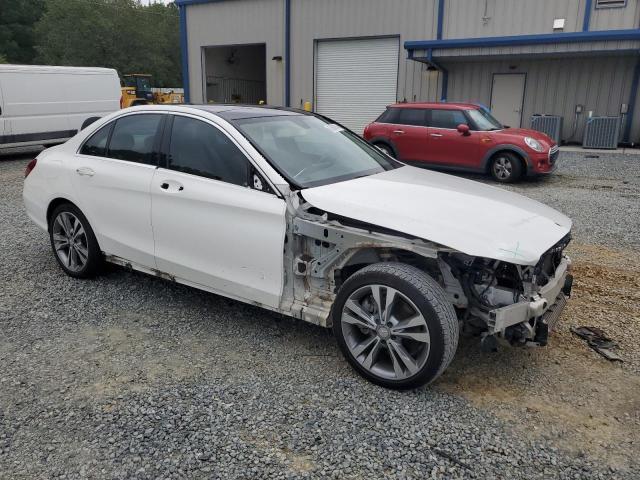 VIN 55SWF4JB3FU070973 2015 Mercedes-Benz C-Class, 300 no.4