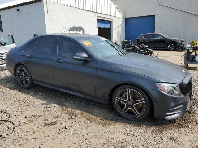 VIN WDDZF4KB2KA552744 2019 Mercedes-Benz E-Class, 3... no.4