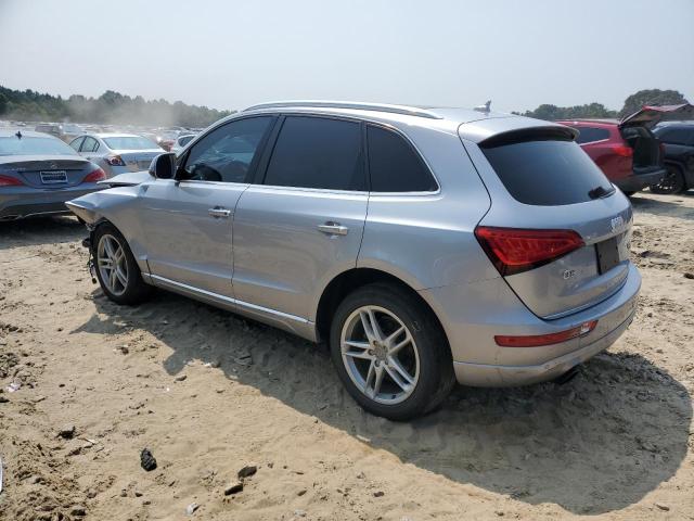 VIN WA1LFAFP0FA031364 2015 Audi Q5, Premium Plus no.2