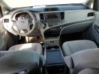 TOYOTA SIENNA LE photo