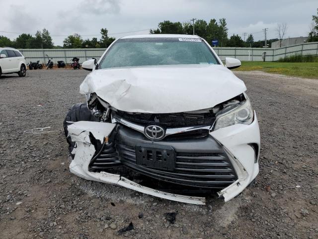 VIN 4T1BF1FK2GU247007 2016 Toyota Camry, LE no.5