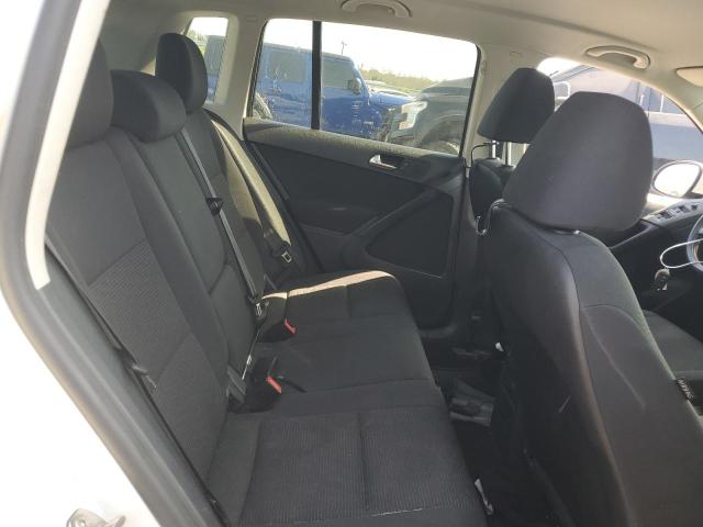 2017 VOLKSWAGEN TIGUAN S - WVGAV7AX5HK051953