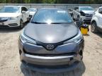 TOYOTA C-HR XLE снимка