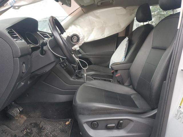 2018 VOLKSWAGEN TIGUAN SE - 3VV3B7AX0JM157474