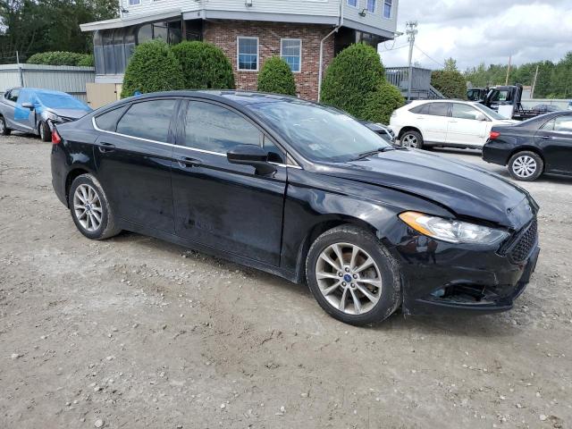 VIN 3FA6P0H73HR159877 2017 Ford Fusion, SE no.4