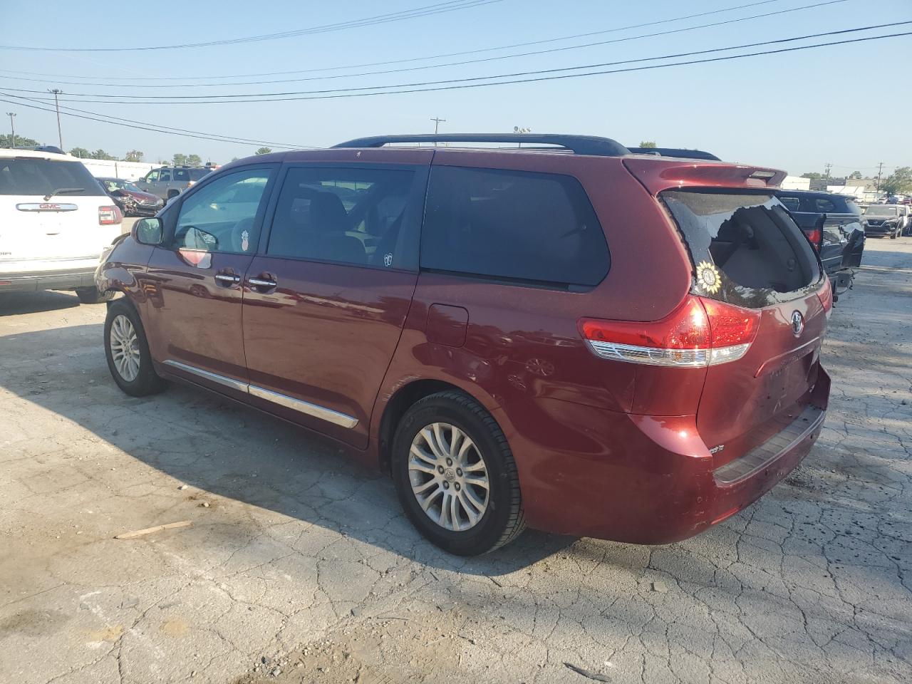 Lot #2857879007 2021 TOYOTA SIENNA