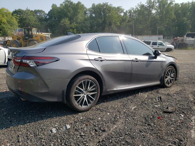 VIN 4T1F11BKXRU114911 2024 Toyota Camry, Xle no.3