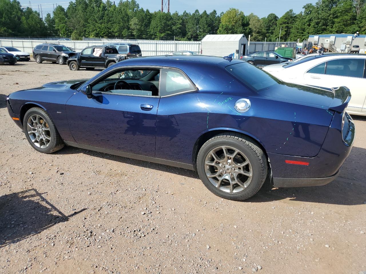 Lot #2855496739 2017 DODGE CHALLENGER