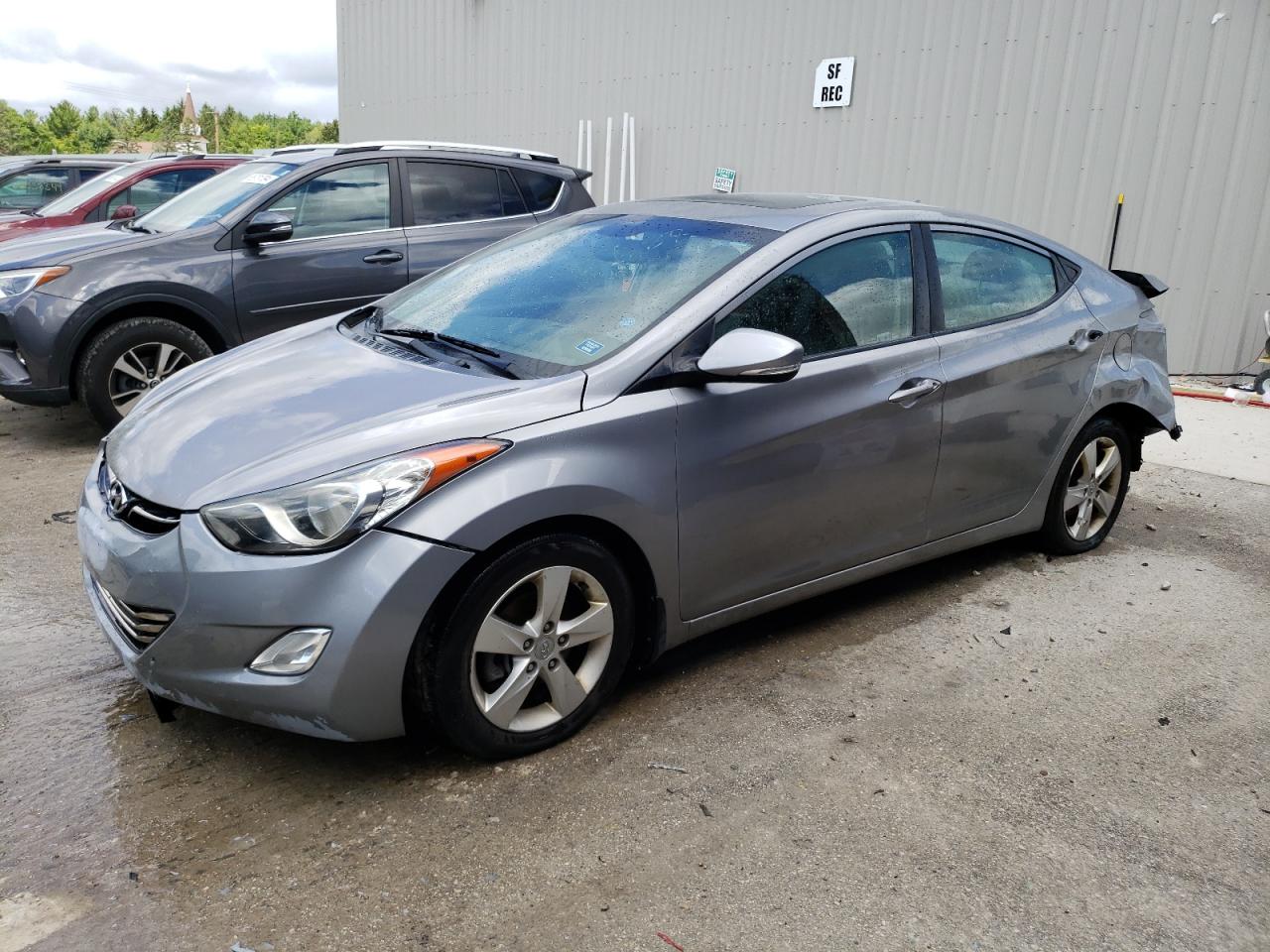 Lot #3028666293 2013 HYUNDAI ELANTRA GL