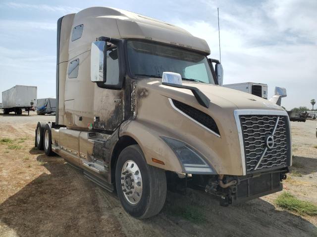 2019 VOLVO VN VNL #2874124744