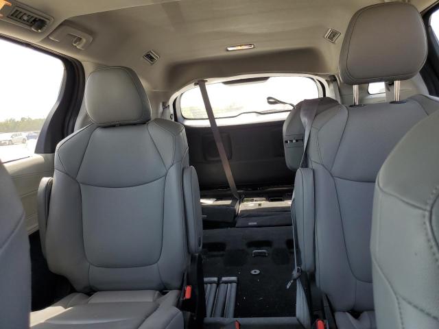 2022 TOYOTA SIENNA XLE - 5TDYRKEC4NS126745
