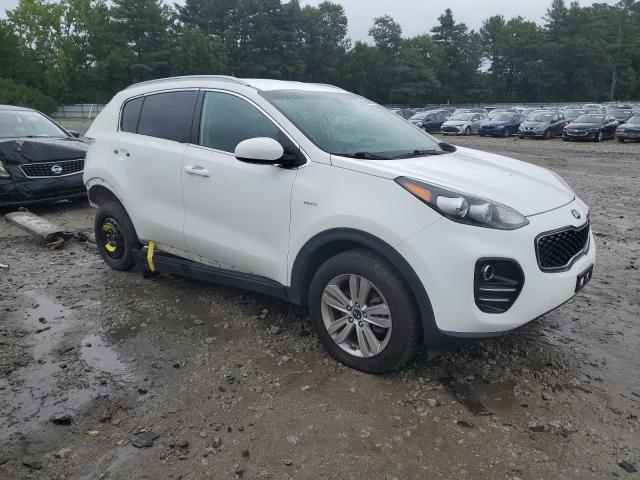 VIN KNDPMCAC5H7042521 2017 KIA Sportage, LX no.4