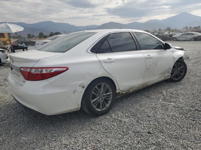 VIN 4T1BF1FK4FU101724 2015 Toyota Camry, LE no.3