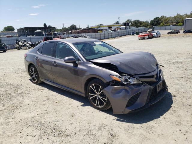 VIN 4T1B11HK9JU147568 2018 Toyota Camry, L no.4